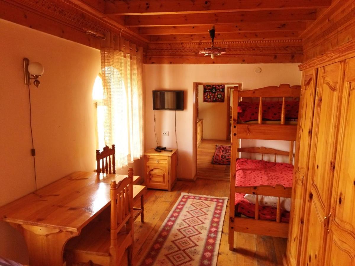 Ethno Guest House Caravan Tamchy Exterior photo