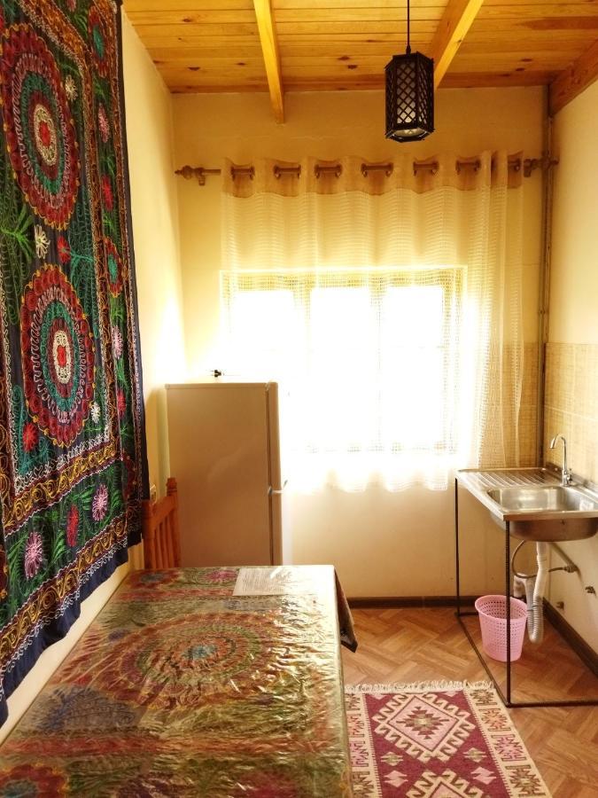 Ethno Guest House Caravan Tamchy Exterior photo