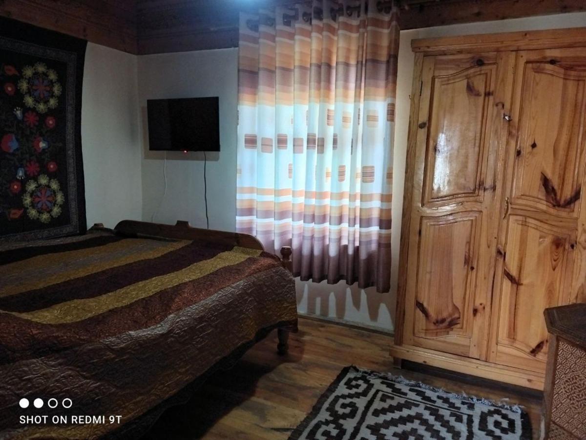 Ethno Guest House Caravan Tamchy Exterior photo