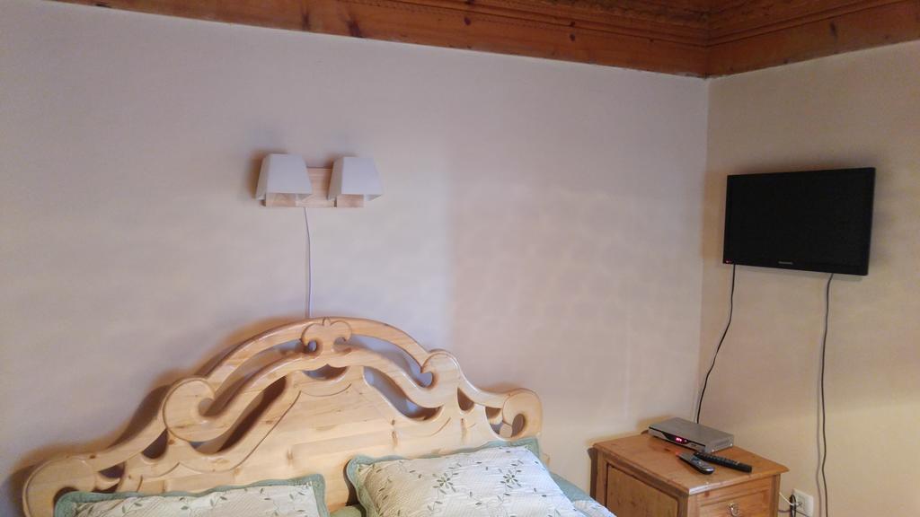 Ethno Guest House Caravan Tamchy Exterior photo